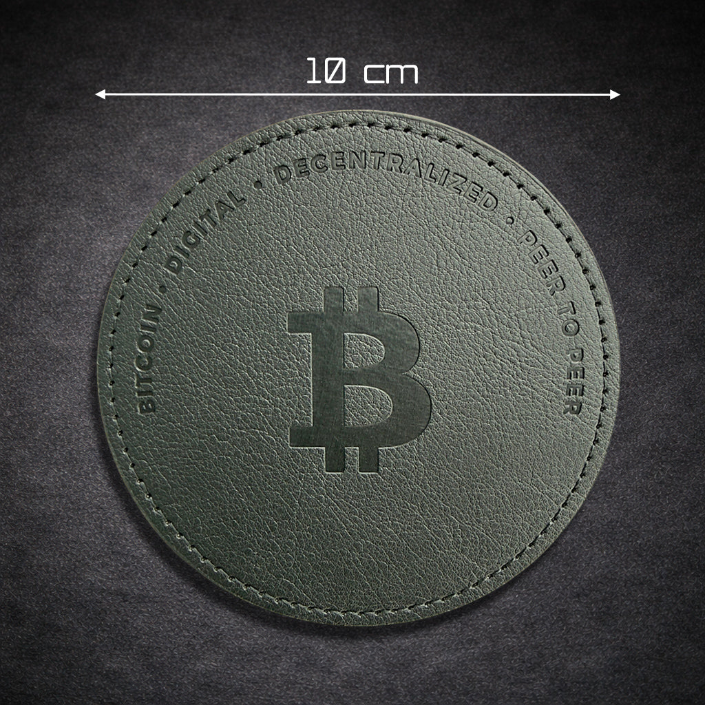 bitcoin untersetzer prägung detail leder schwarz rund bitcoin logo