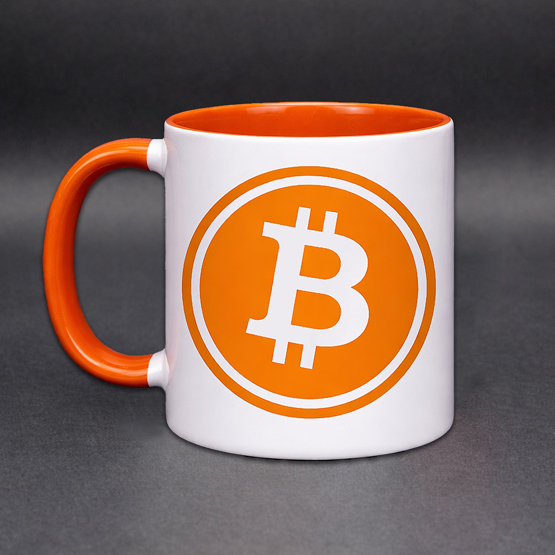 bitcoin-tasse-weiss-btc-logo-orange-325ml henkel links